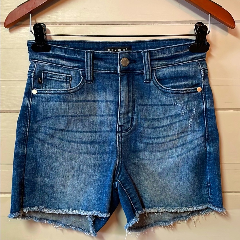 Judy Blue Denim Cut Off Distressed Shorts Size S.